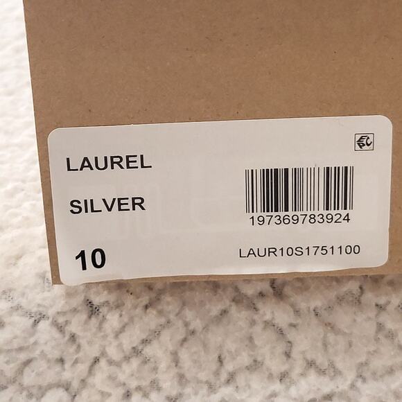 NIB Steve Madden LAUREL SILVER heeled platform Sandals Women size 10 - Picture 9 of 9